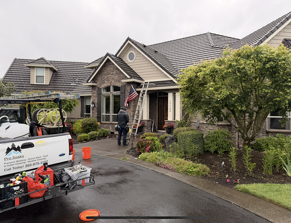 How Long Does a Professional House Soft Wash Typically Take in Vancouver WA?