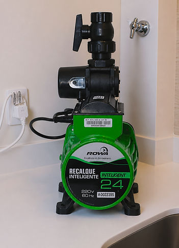 ChatGPT Image 27 de abr_edited.jpg