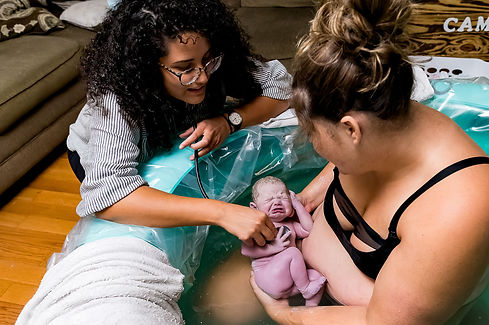 075-yulee-midwife-birth-photographer-jacksonville-doula-home-birth-water-birth-modern-midw