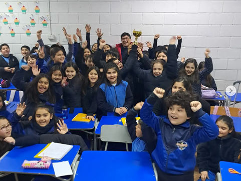 Felicitaciones 3°básico 🥳