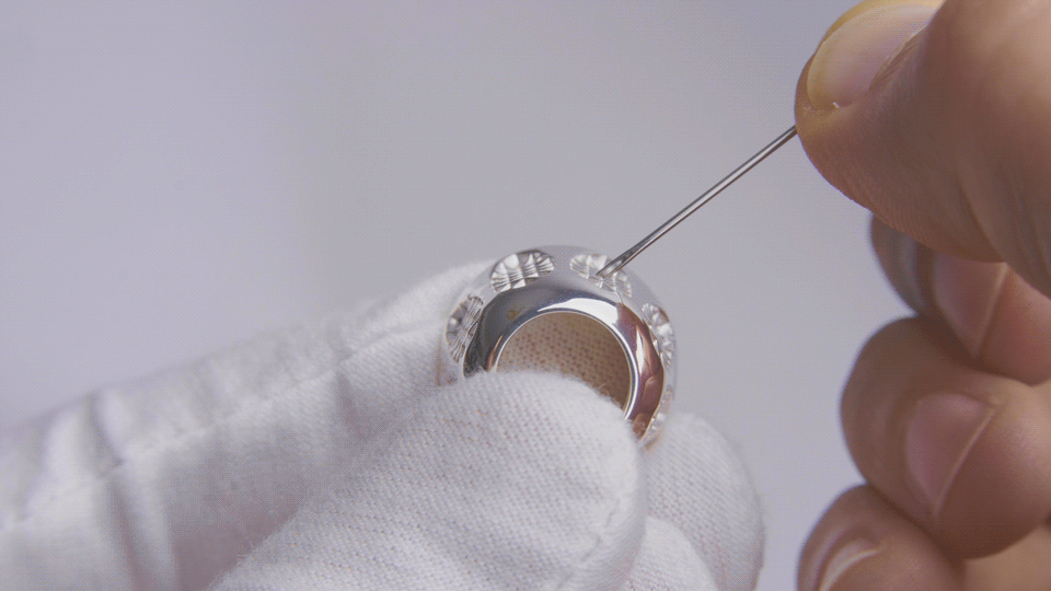 Needle-Grip-2.gif