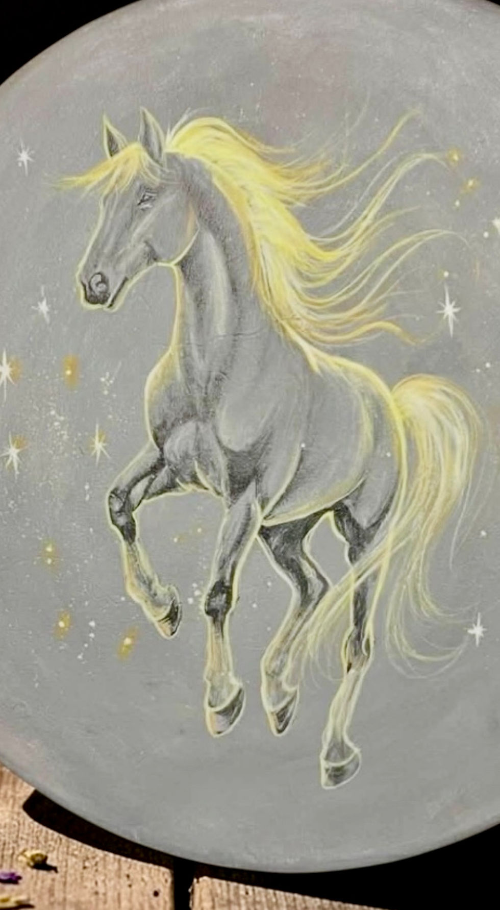 Thumbnail: Sjamanendrum Nubische Geit Schildering Paard 