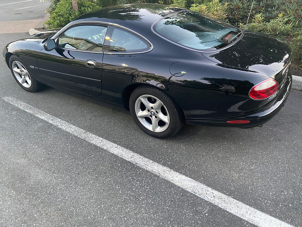 Thumbnail: 2002 Jaguar XK8
