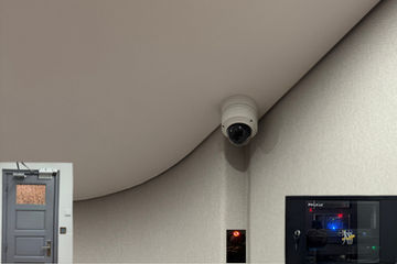 Instalação de segurança eletrónica e telecomunicações em Sidónio Pais - Lisboa
Detalhes do projeto:
Controlo de acessos
Bastidor de rede de dados
Sistema de video vigilância
Rede de cablagens
Descrição:
Instalações de controlo de acessos, bastidor de rede, video vigilância e cableamento.