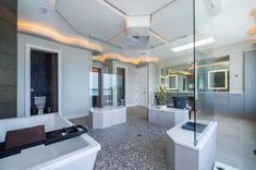 10537 Down Lakeview Cir-18.jpg