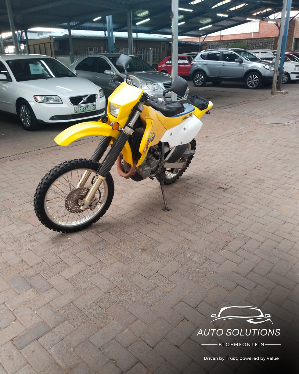 Thumbnail: Suzuki DR-Z 400