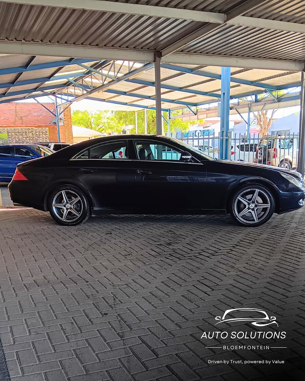 Thumbnail: Mercedes-Benz CLS350 V6