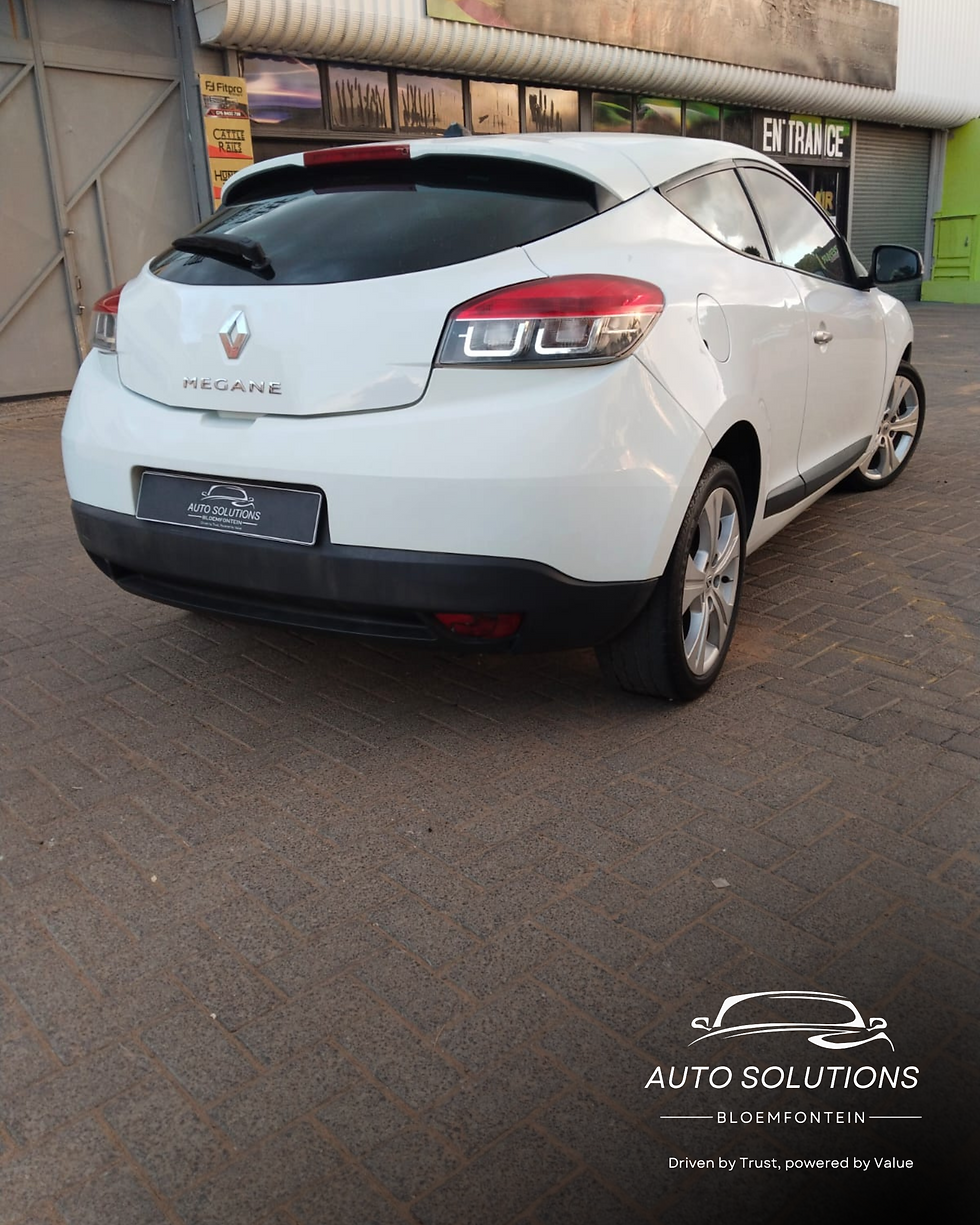 Thumbnail: Renault Megane III Coupe 1.4 TCe Dynamic