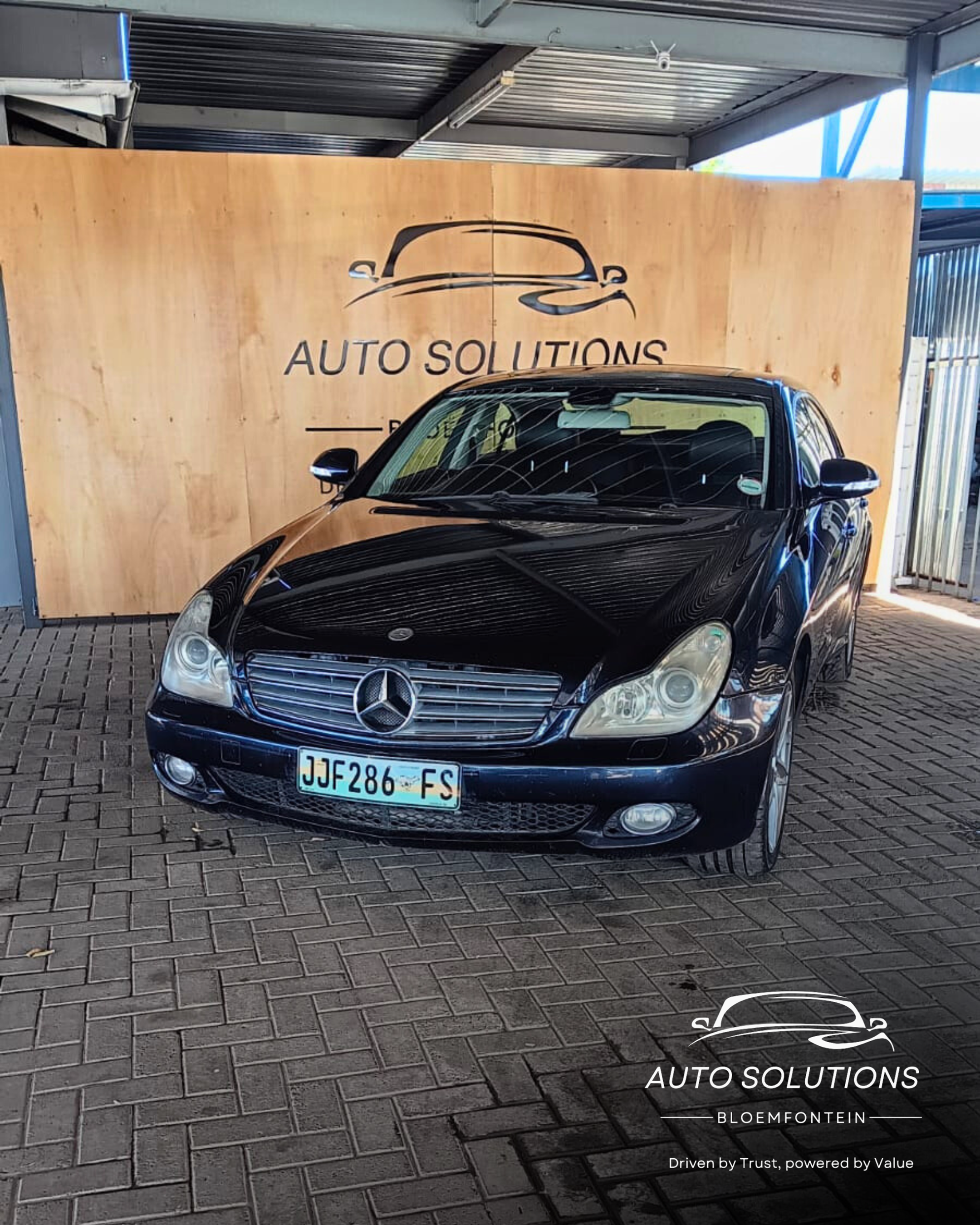 Mercedes-Benz CLS350 V6