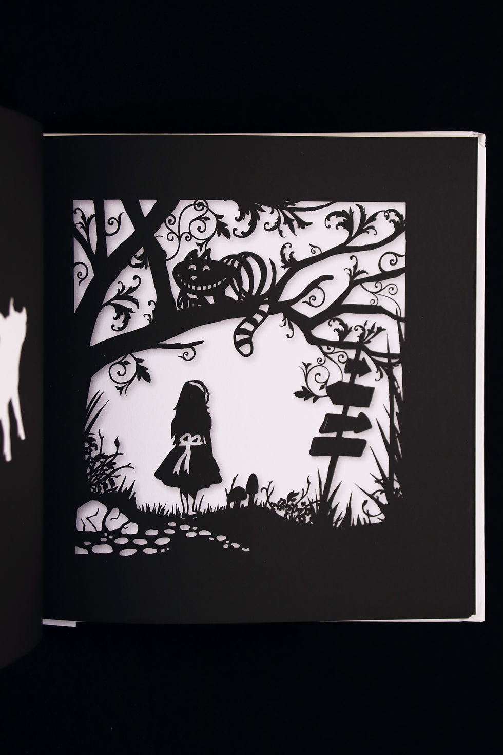 Thumbnail: Alice