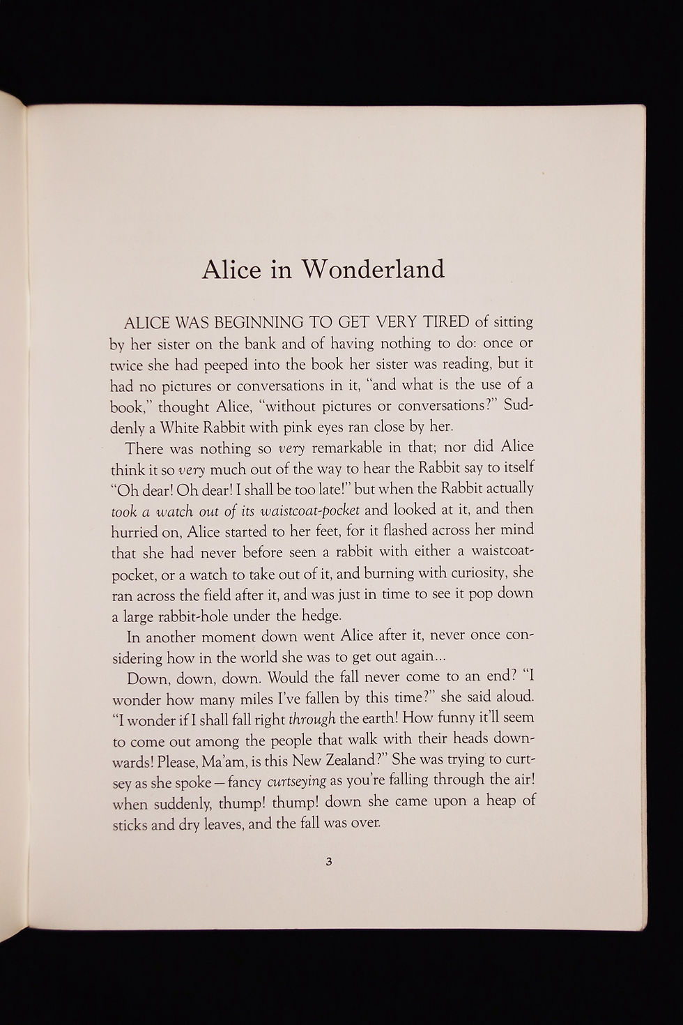 Thumbnail: Alice in Wonderland Coloring Book