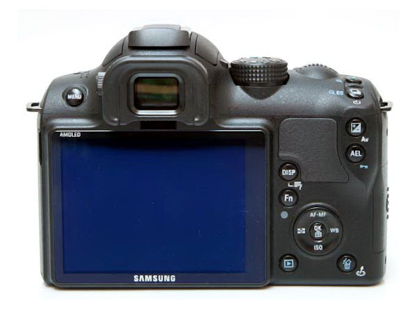 Thumbnail: Samsung NX11