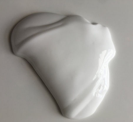 white jiggly slime_edited.jpg