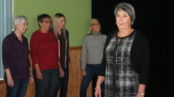 Mireille et figurantes