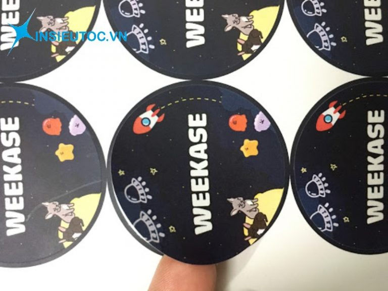 Thumbnail: In decal logo