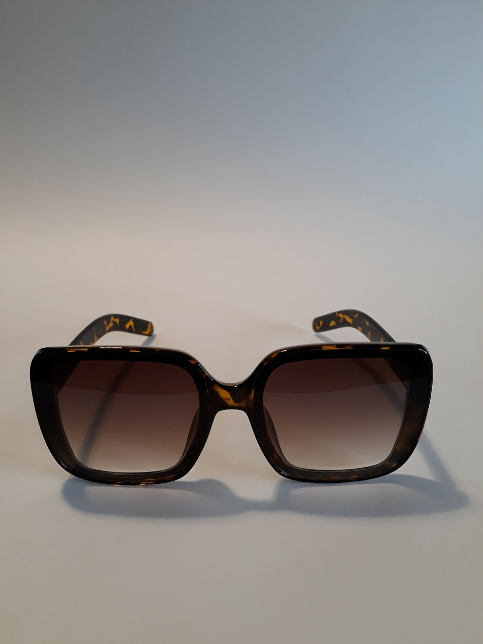 Thumbnail: Leopard Elegance