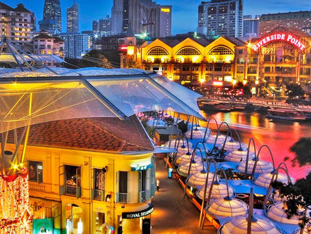 Clarke Quay: Kawasan Tepi Sungai yang Penuh Hiburan