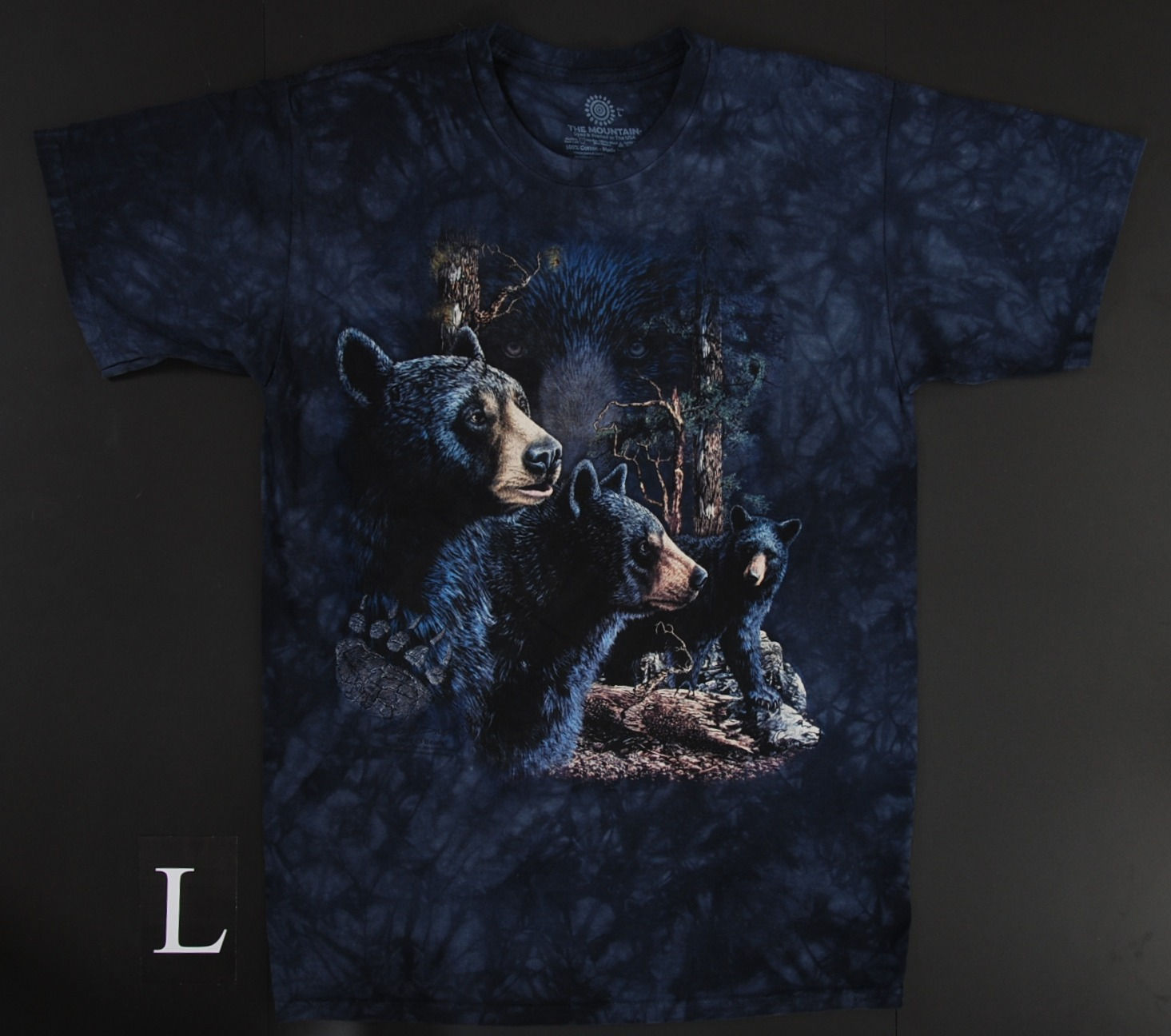 Bärenfamilie T-Shirt – Dunkelblaues Wald Motiv