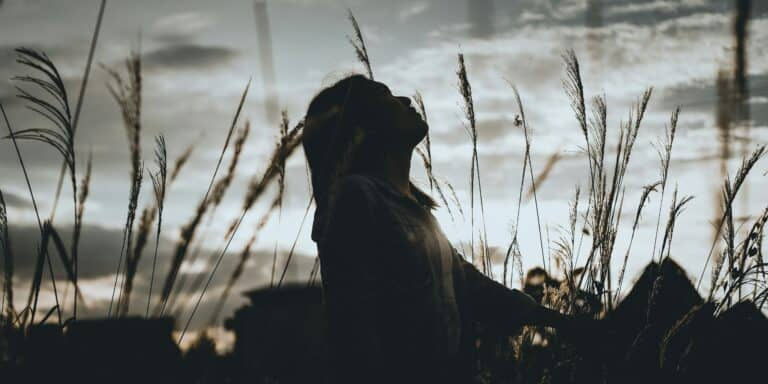 조사 결과: 이스라엘인들이 전쟁 중에 하나님께 돌아오고 있음