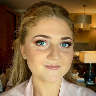 Subtle Pink Eyeshadow