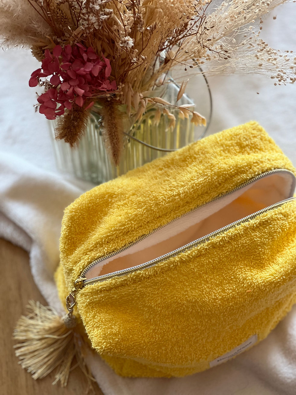 Miniature : Trousse de toilette éponge jaune
