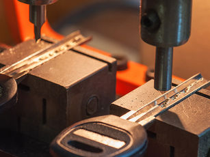 Car Keys Cutting