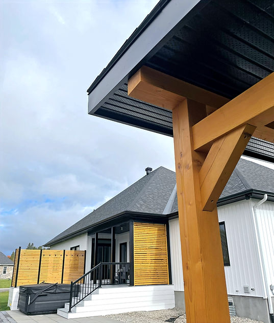 Composite Deck and Douglas Fir BBQ Pergola project Sitka Carpentry, Ottawa Ontario Renovation and General Contractor services