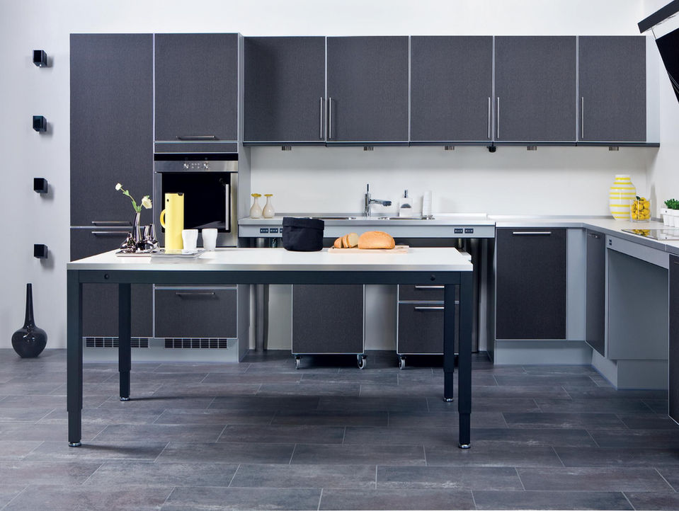 מטבח מתכוונן חשמלי