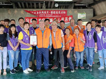 志工團隊大合照,氣氛溫馨團結,笑容滿滿