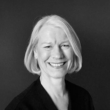 Loretta Thorleifson headshot.jpeg