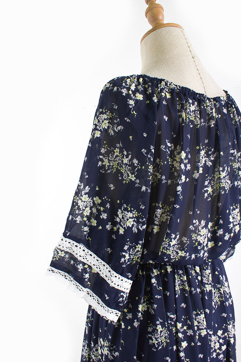 Thumbnail: Ryona Floral Dress D.blue