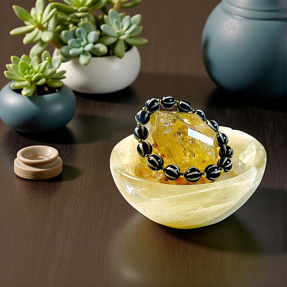Thumbnail: Midnight Mandala Moon Wealth Tibet Bracelet