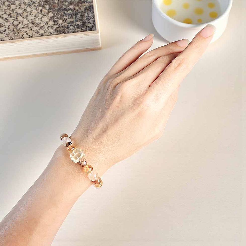 Thumbnail: Sudden Gold Shower Crystal Bracelet