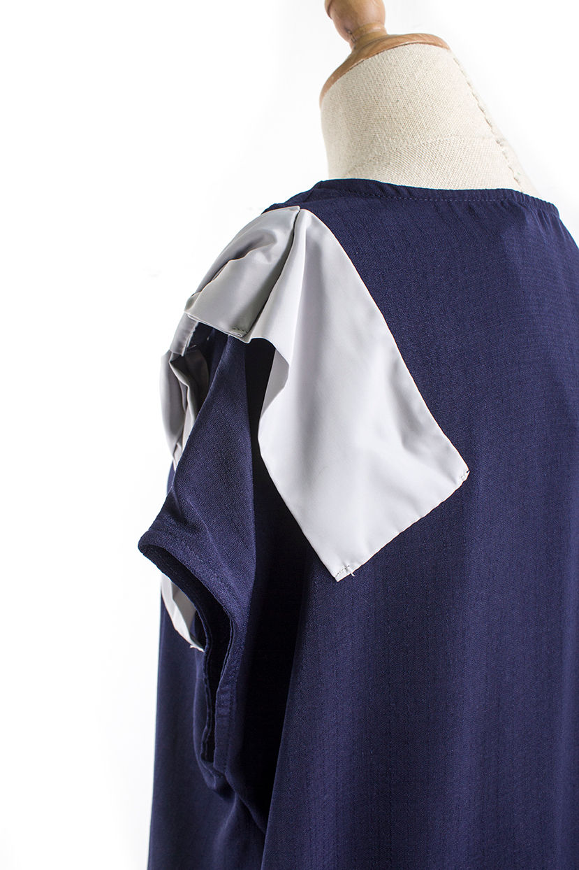 Thumbnail: Backorder Reginy Ribbon Top