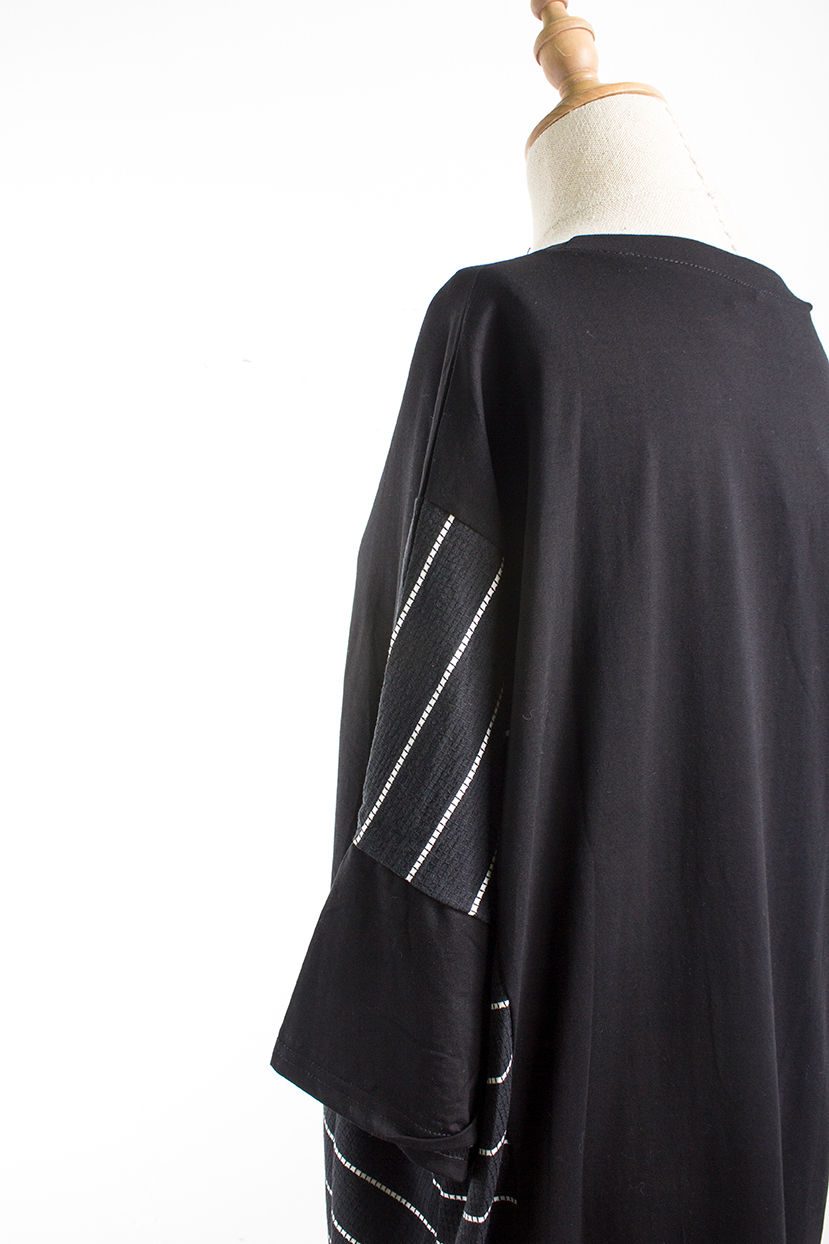 Thumbnail: Backorder Hermindos Panel Tee Dress