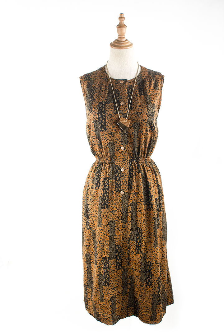 Thumbnail: Charria Vintage Dress