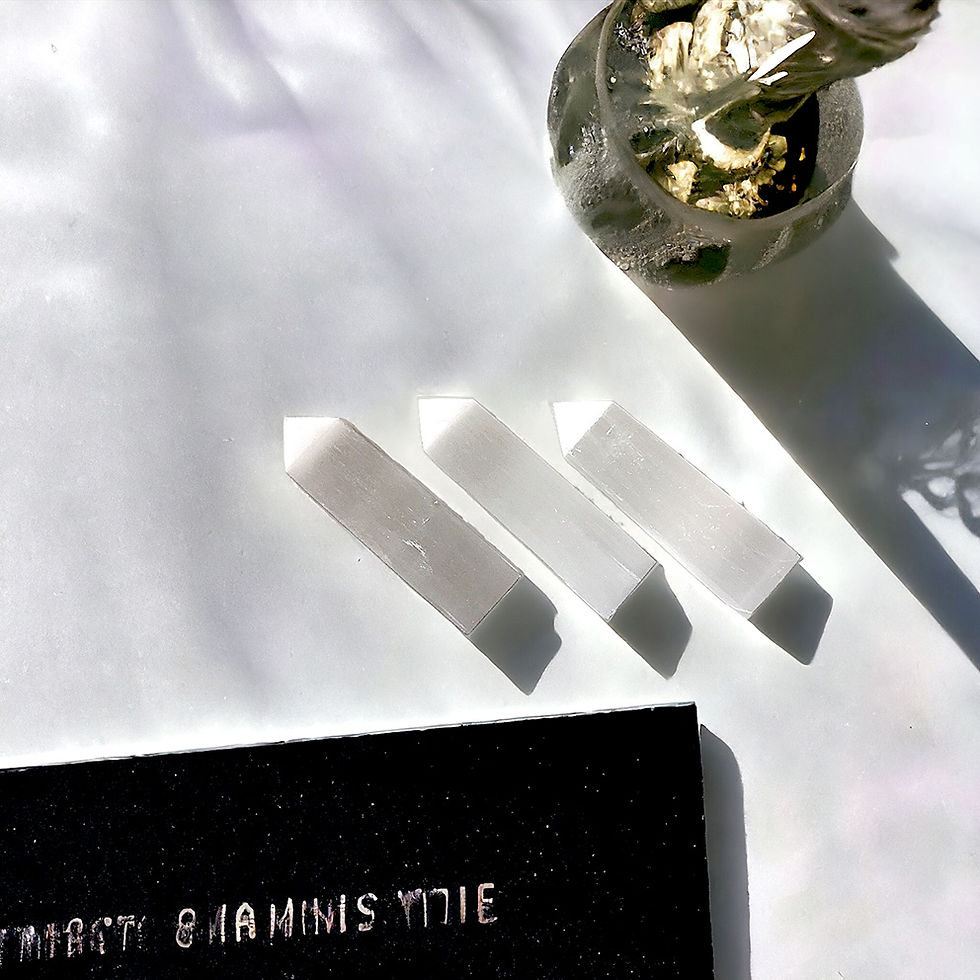 Thumbnail: Aura Selenite Quad Points