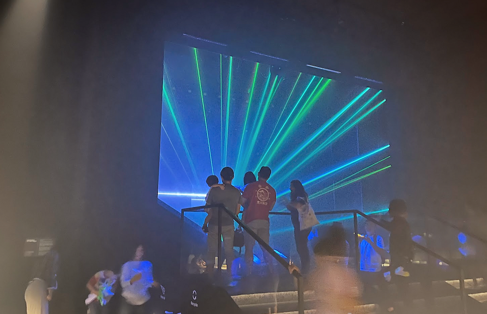 雨でも安心!MBSすぐのアートサイエンスミュージアムチームラボ「Future World」