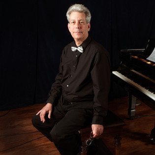 Elan Sicroff, piano