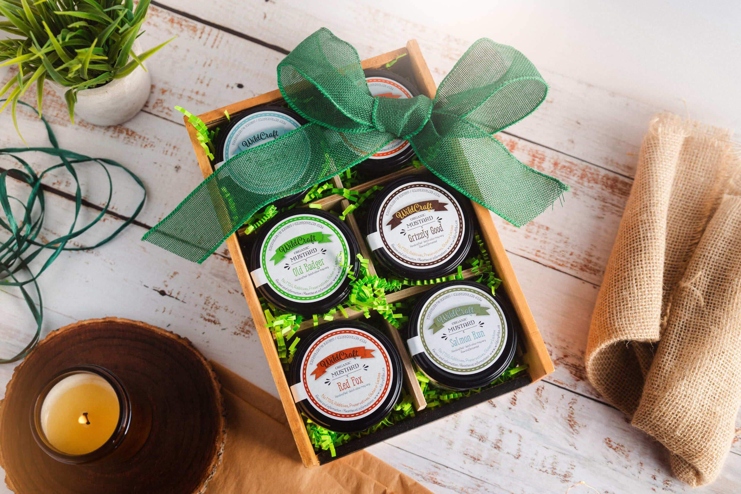 Exclusive Mustard Wooden Gift Box - 6x Mustards