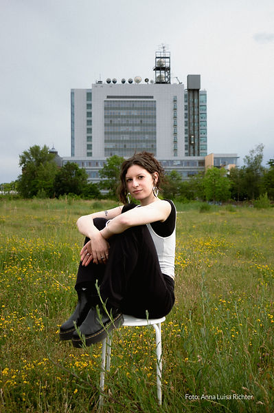 260619_MariaSchiekel__13_edited.jpg