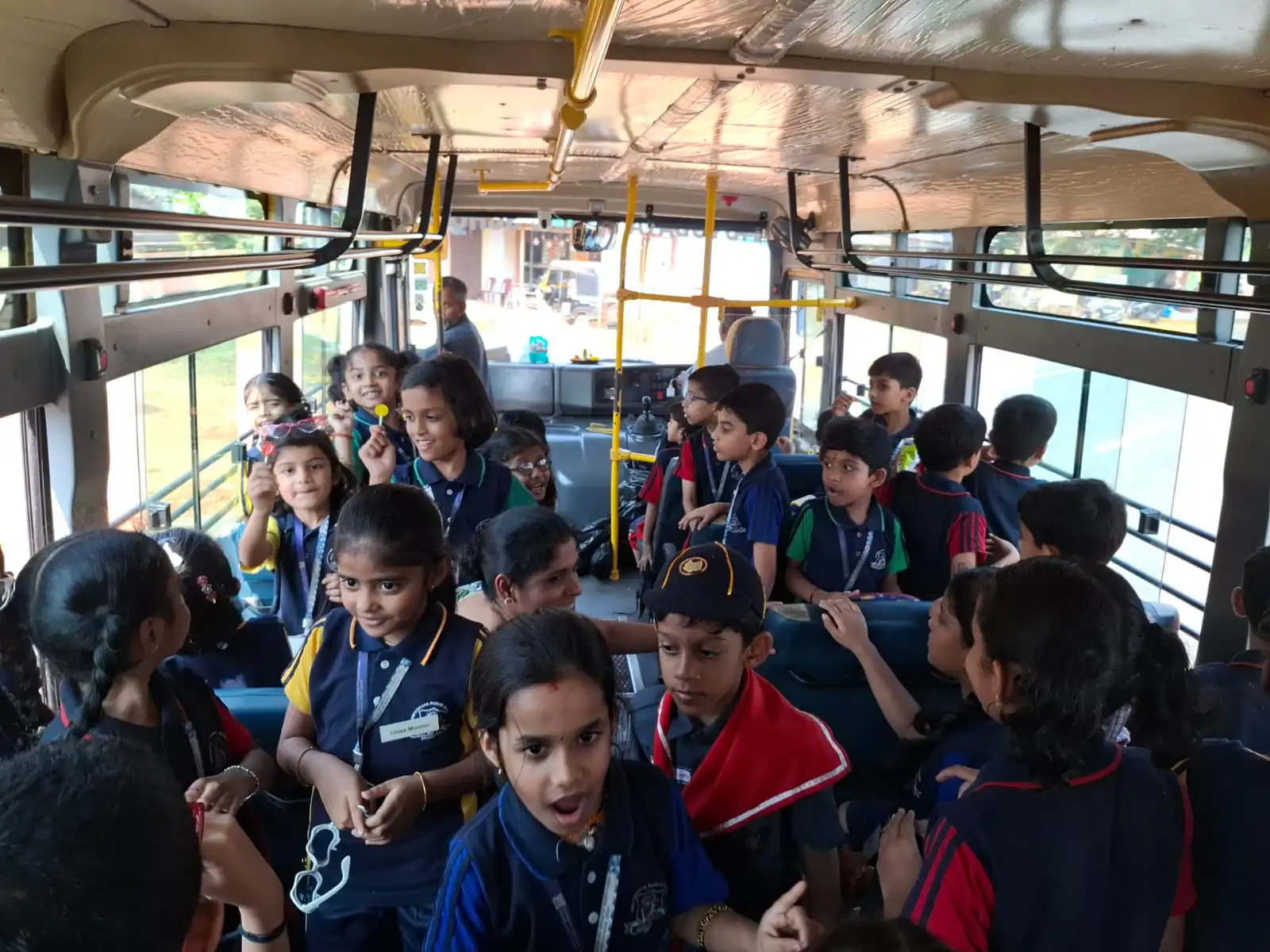 Jolly Ride 2026 – Classes I and II Enjoy Memorable Outing at Vidyodaya Public School