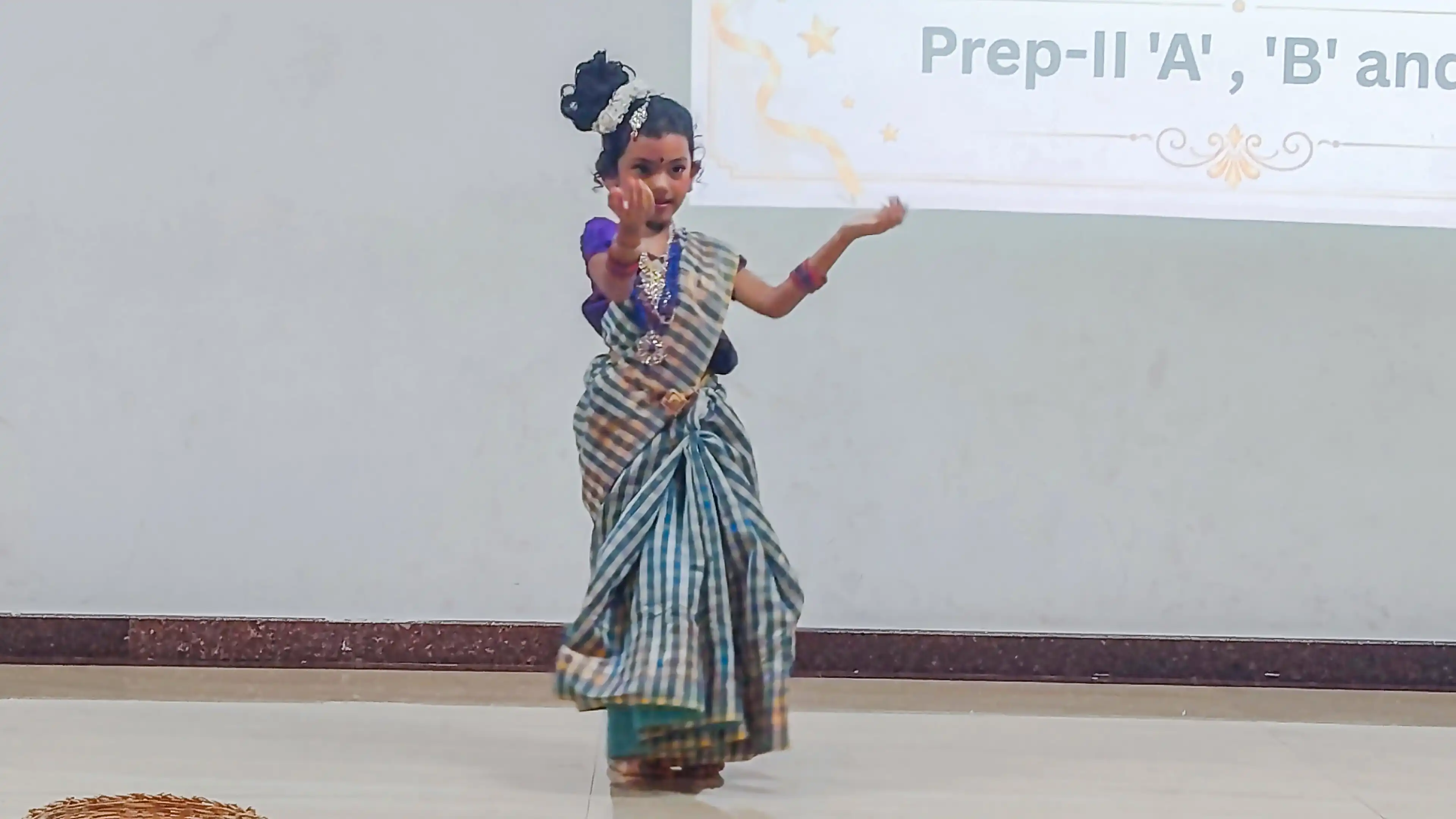 Vidyodaya Public School conducts Fancy Dress Competition for Prep II students