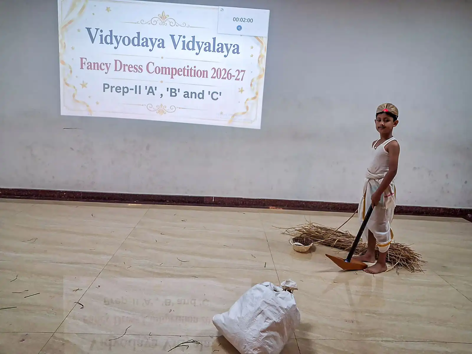 Vidyodaya Public School conducts Fancy Dress Competition for Prep II students