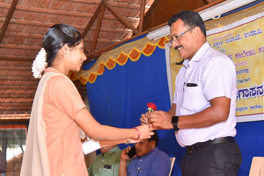 Vidyodaya P U College Yogasana Competition