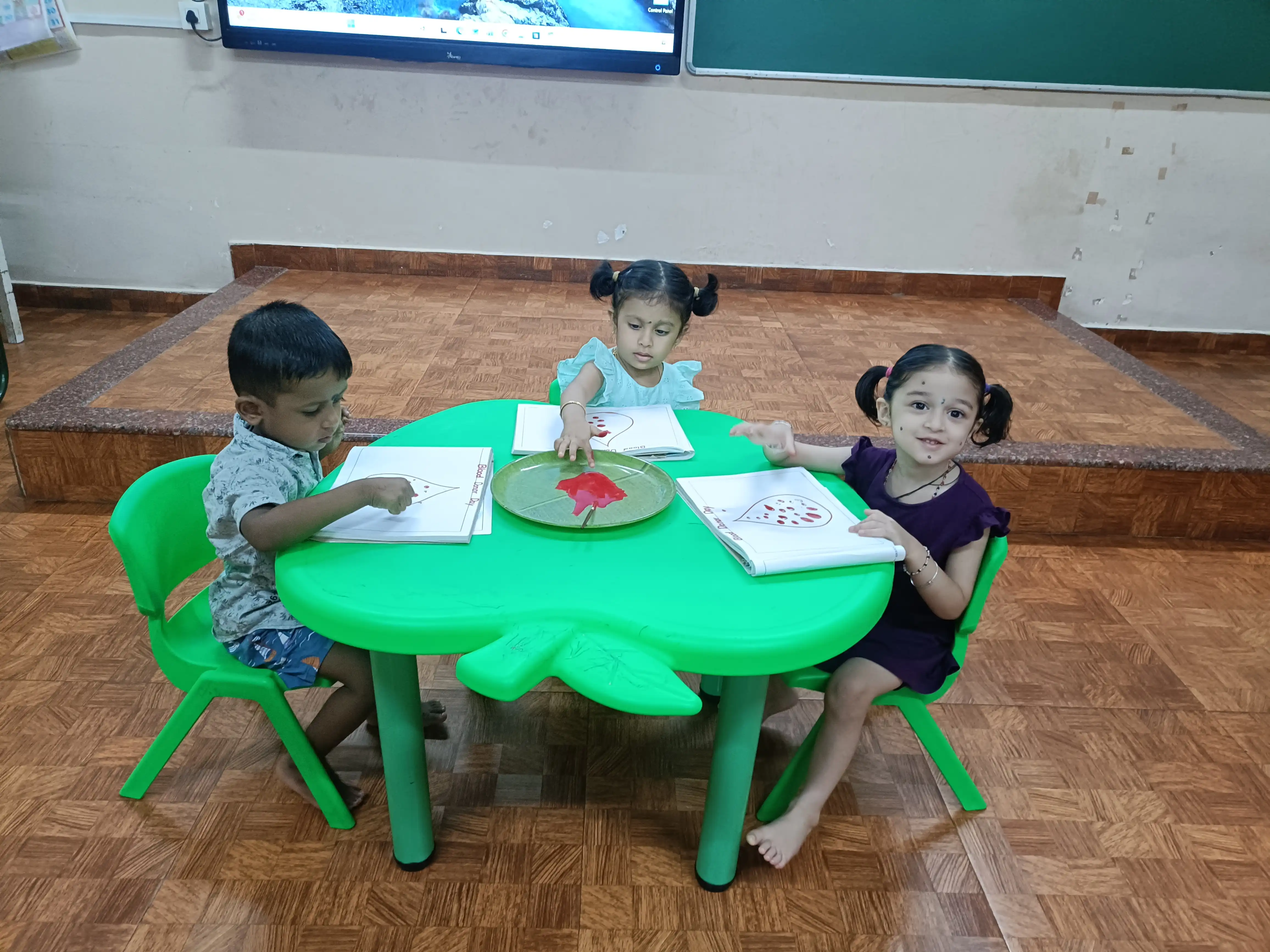 Vidyodaya Public School Pre-Primary students participating in World Blood Donor Day activity