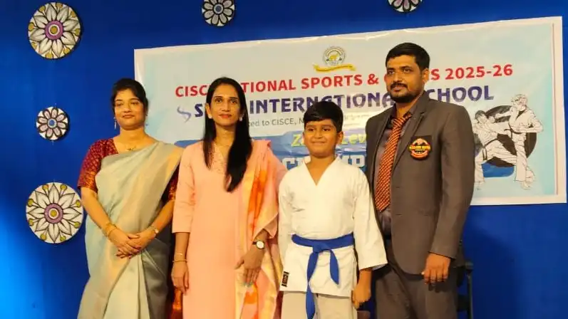 Vidyodaya Students Winning Karate Medals