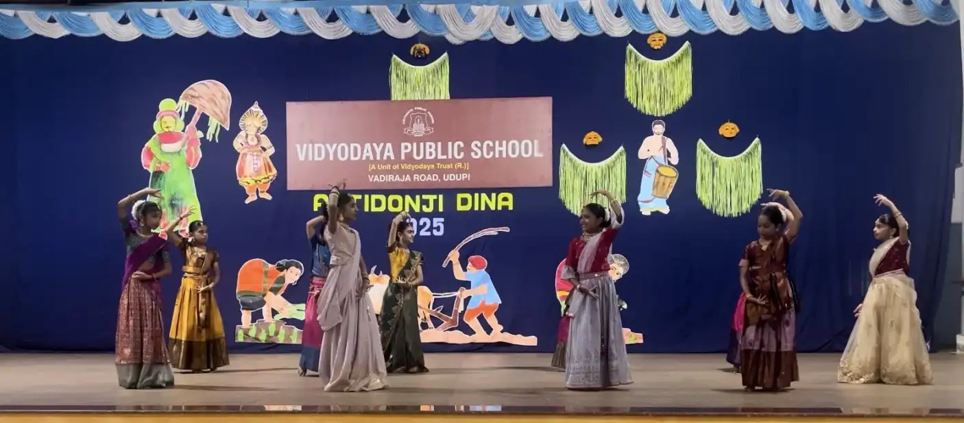 Vidyodaya Public School Udupi Celebrating Aatidonji Dina