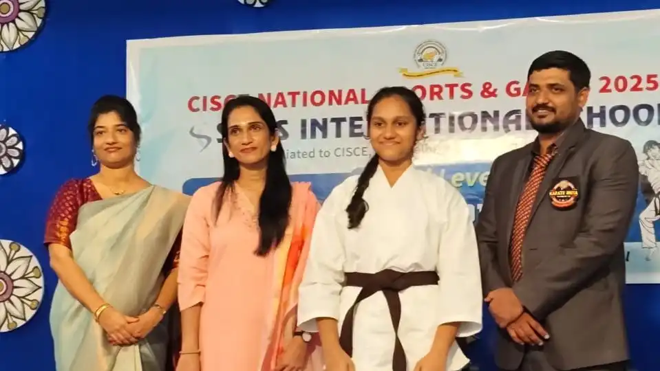 Vidyodaya Students Winning Karate Medals