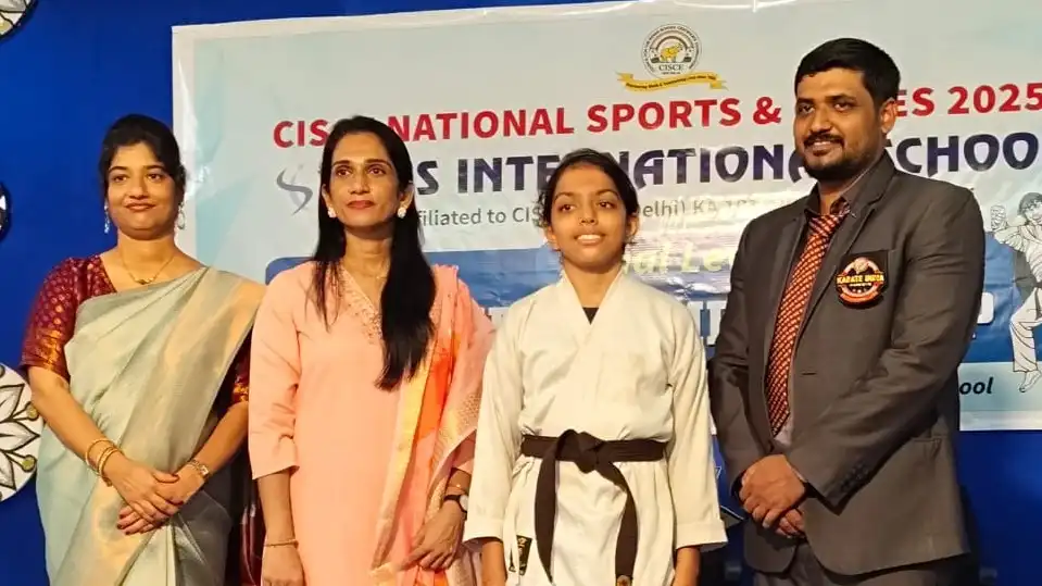 Vidyodaya Students Winning Karate Medals